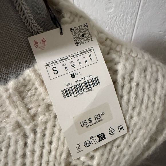 NWT Zara Cream Knit Sweater Vest - Picture 2 of 4